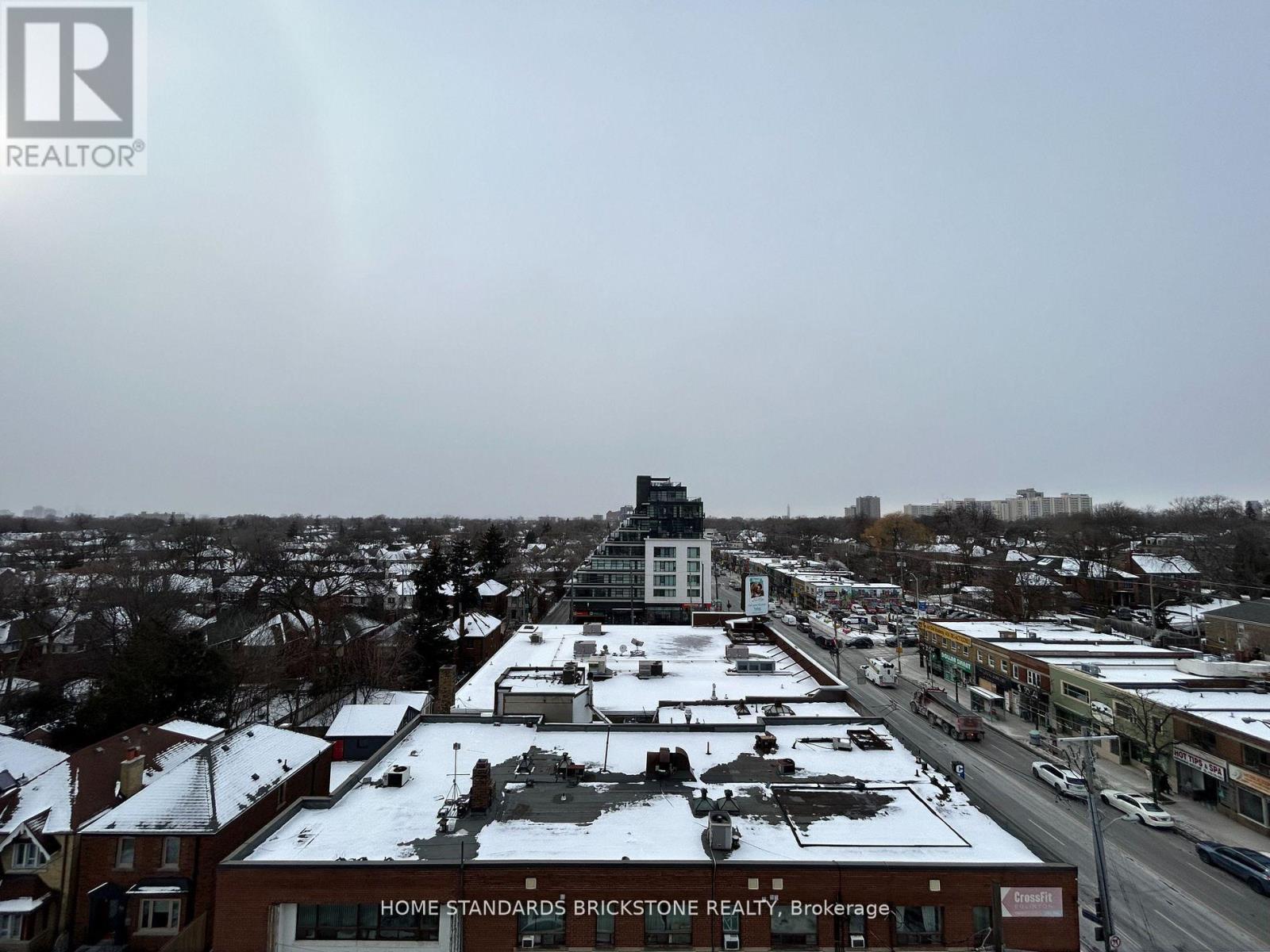 715 - 2020 BATHURST STREET