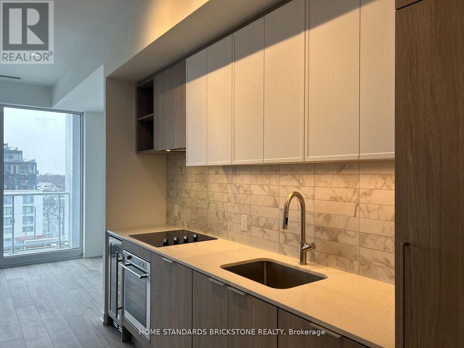 715 - 2020 Bathurst Street, Toronto, Ontario  M5P 3L1 - Photo 5 - C13875970