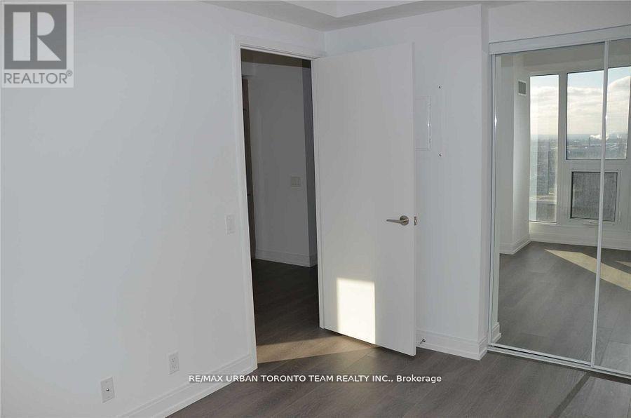 3707 - 181 Dundas Street E, Toronto, Ontario  M5A 0N5 - Photo 8 - C13876010