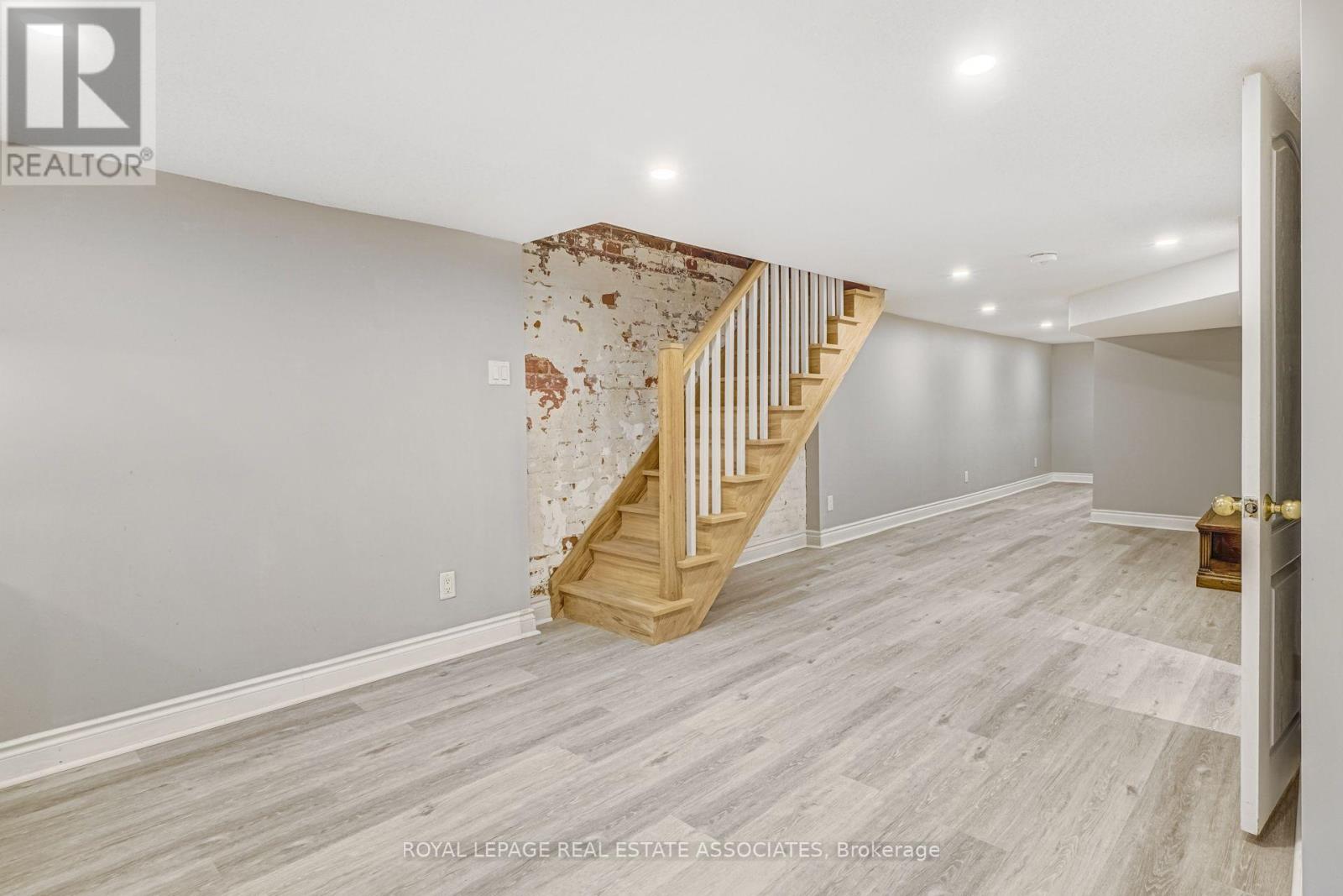 3 - 274 Ossington Avenue, Toronto, Ontario  M6J 3A3 - Photo 11 - C13876072