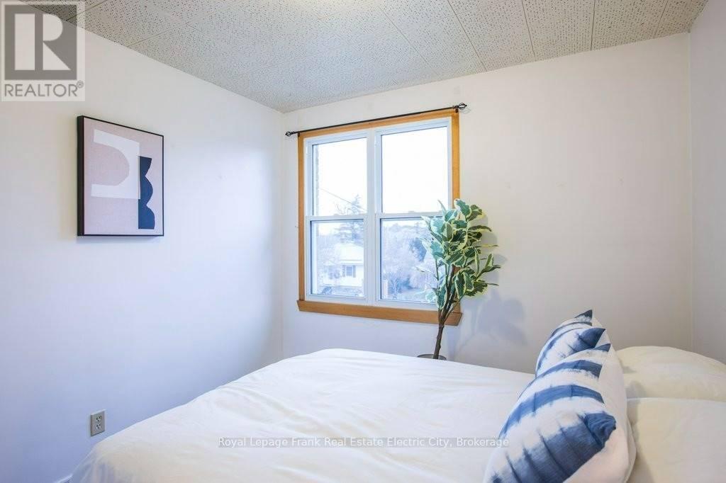 611 Watts Avenue, Peterborough, Ontario K9H 2C6 - Photo 7 - X13876102