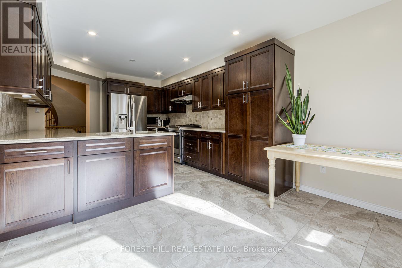 13 Shale Drive, Ajax, Ontario  L1T 3V9 - Photo 15 - E13875930