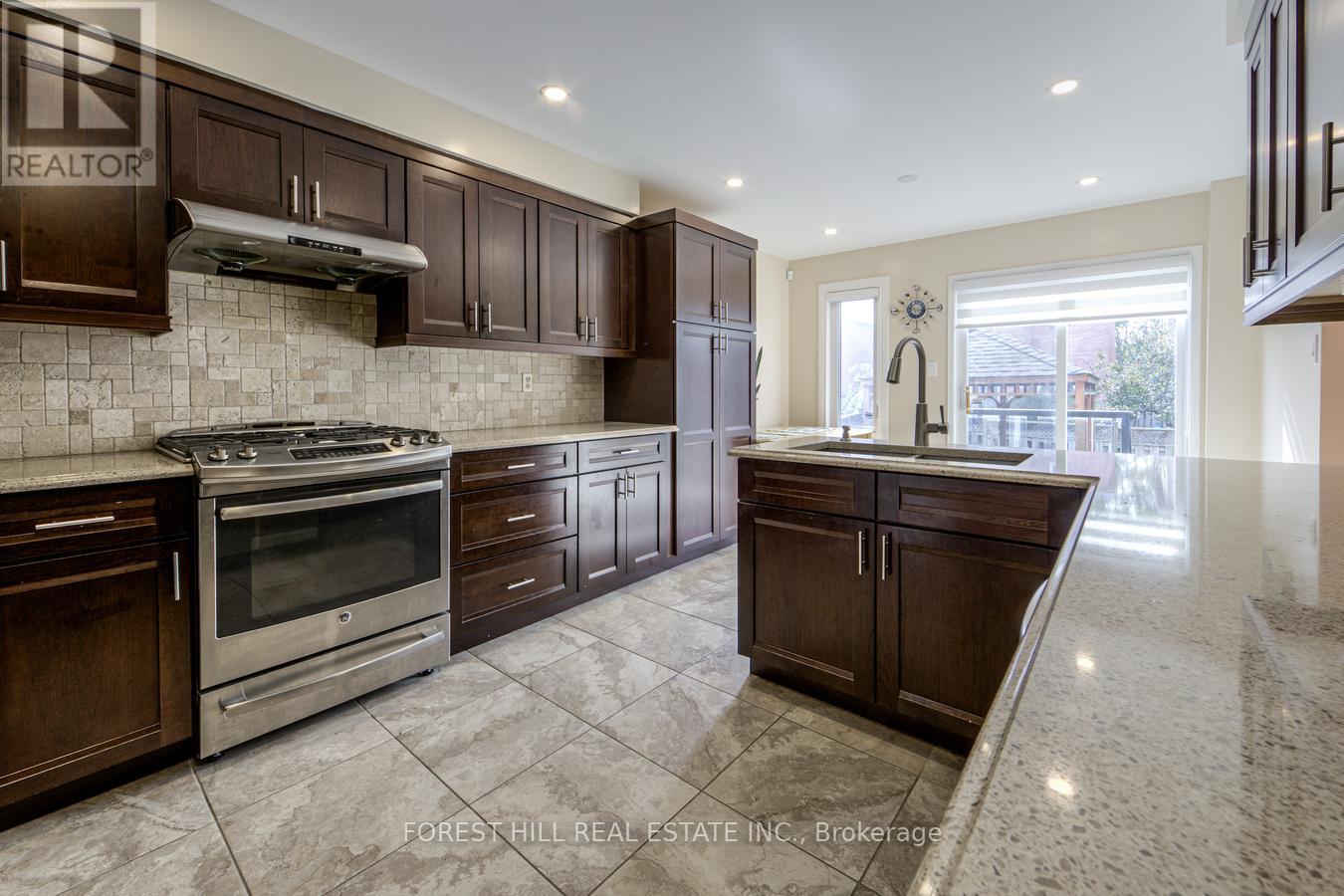13 Shale Drive, Ajax, Ontario  L1T 3V9 - Photo 20 - E13875930