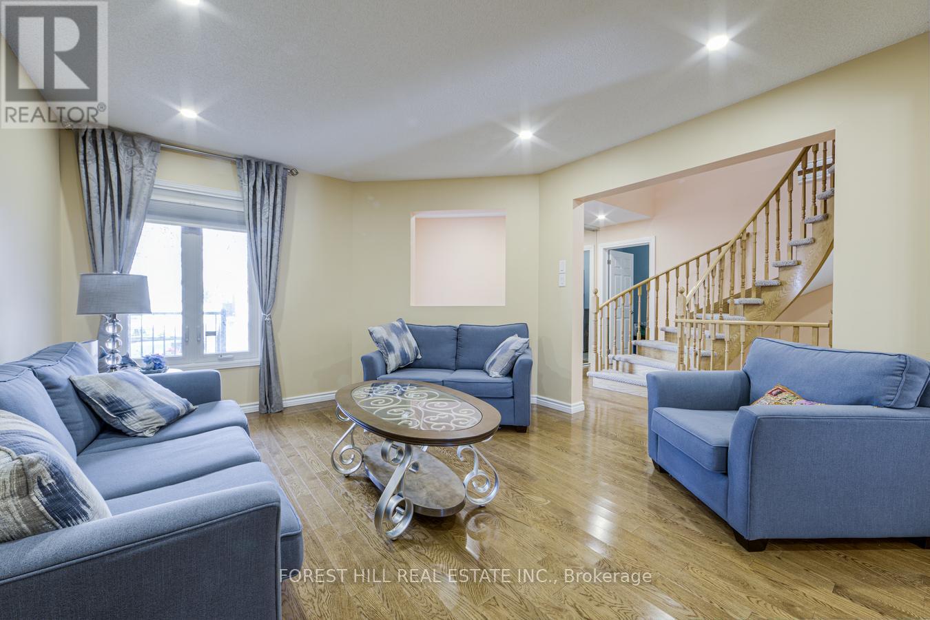 13 Shale Drive, Ajax, Ontario  L1T 3V9 - Photo 9 - E13875930