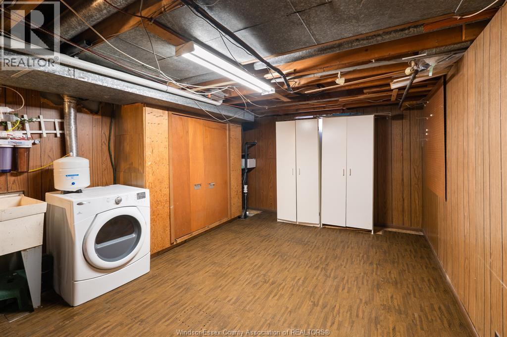 2505 Longfellow, Windsor, Ontario  N9E 2K8 - Photo 26 - 26024843