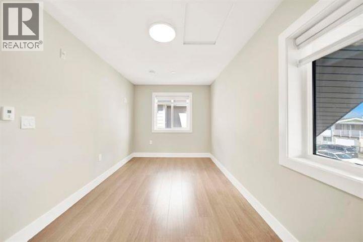 3128 Kings Avenue, Vancouver, British Columbia  V5R 4T4 - Photo 11 - R3173466