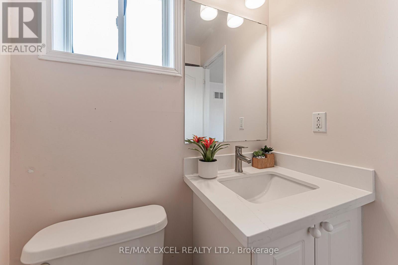 50 Casabel Drive, Vaughan (Vellore Village), Ontario  L6A 3L7 - Photo 27 - N13875952
