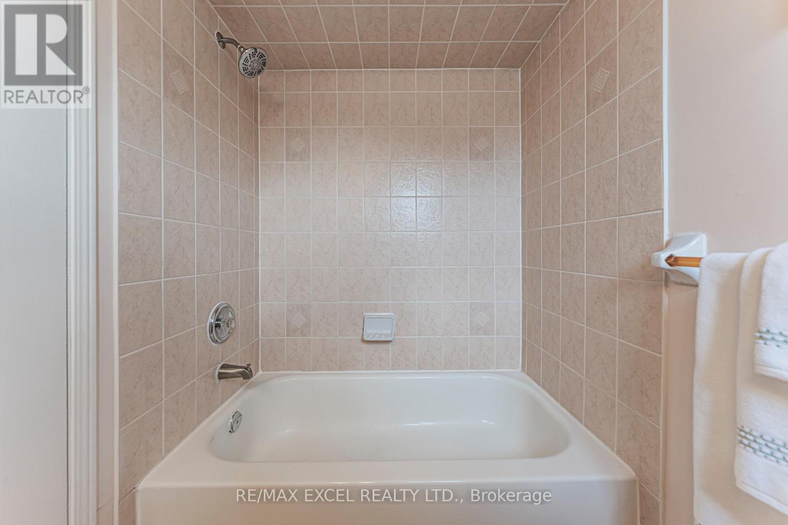 50 Casabel Drive, Vaughan (Vellore Village), Ontario  L6A 3L7 - Photo 28 - N13875952