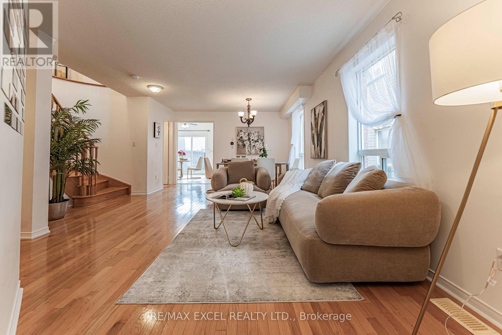 50 Casabel Drive, Vaughan (Vellore Village), Ontario  L6A 3L7 - Photo 6 - N13875952