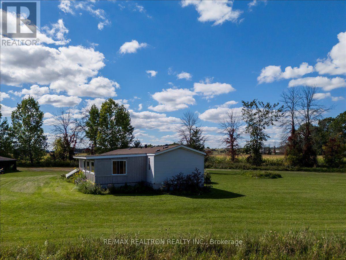 2755 4th Line, Innisfil, Ontario  L0L 1K0 - Photo 13 - N13876116