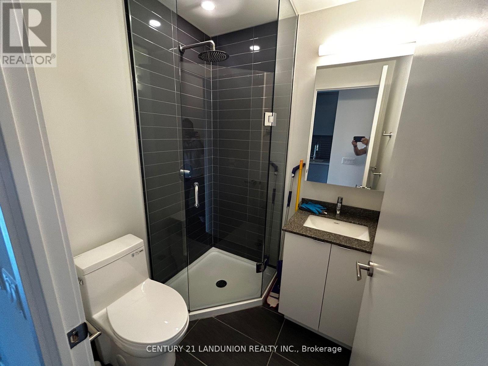 501w - 3 Rosewater Street, Richmond Hill, Ontario  L4C 5T6 - Photo 15 - N13876188