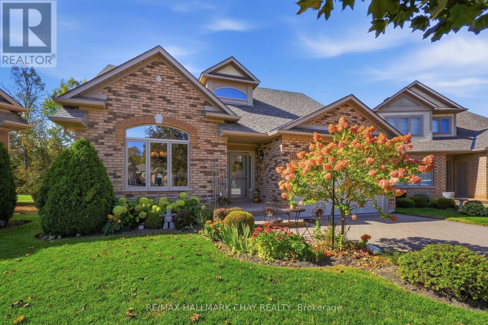 9 La Costa Court, New Tecumseth, Ontario  L9R 1Z4 - Photo 3 - N13876212