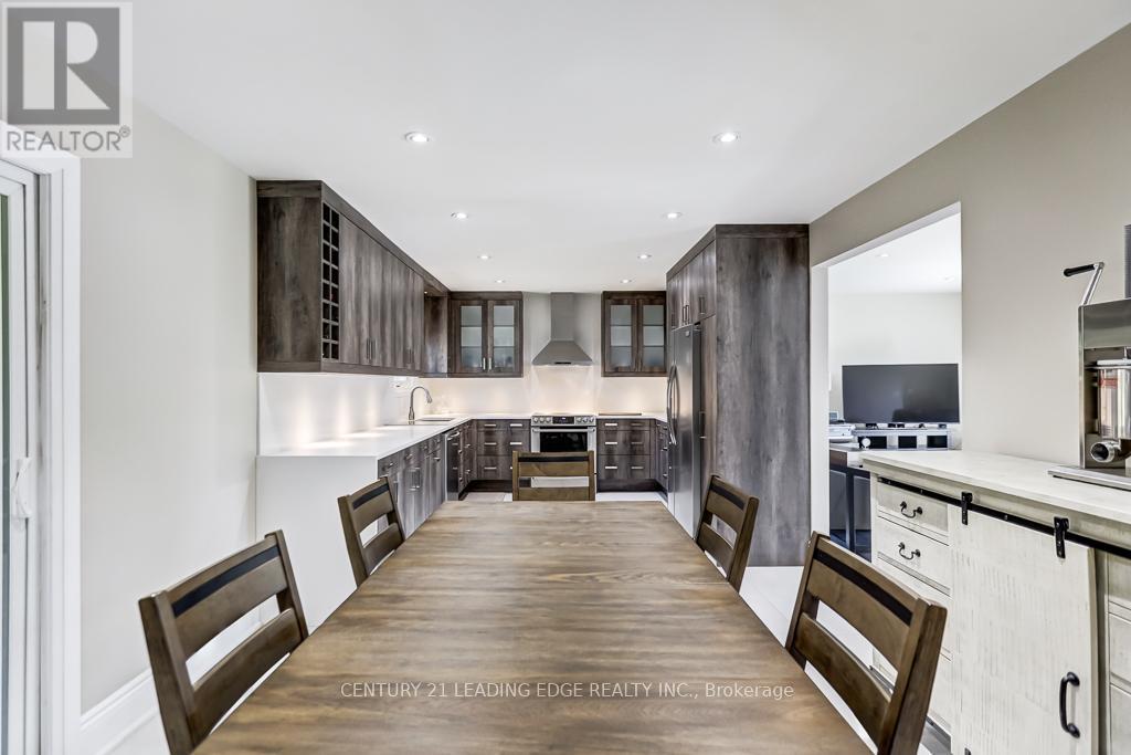3 Haley Drive, Adjala-Tosorontio (Loretto), Ontario  L0G 1L0 - Photo 11 - N13876214