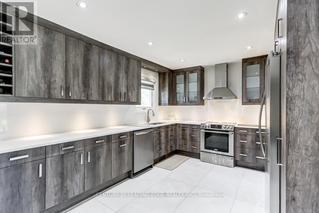 3 Haley Drive, Adjala-Tosorontio (Loretto), Ontario  L0G 1L0 - Photo 15 - N13876214