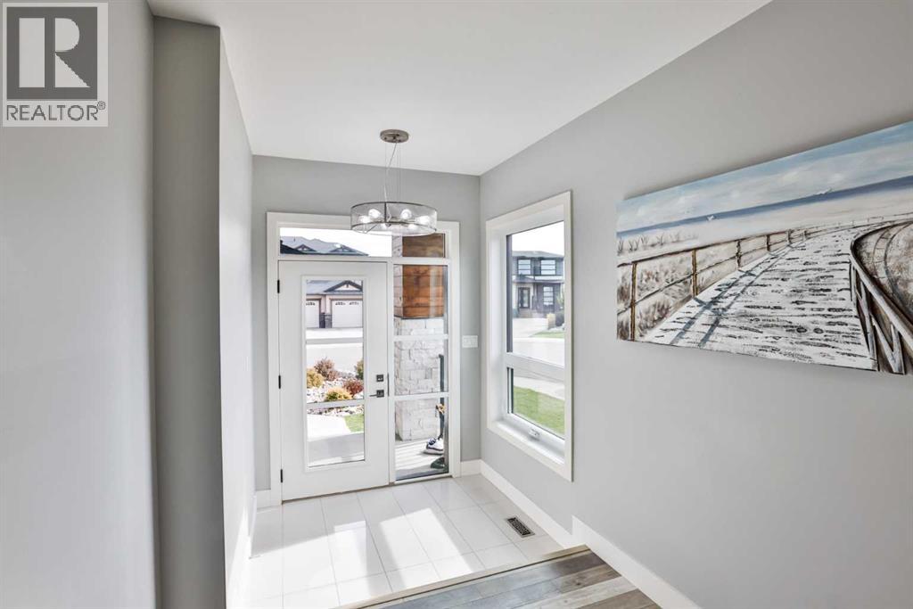 220 Canyon Estates Way W Lethbridge Alberta Canada T1K5W7 5