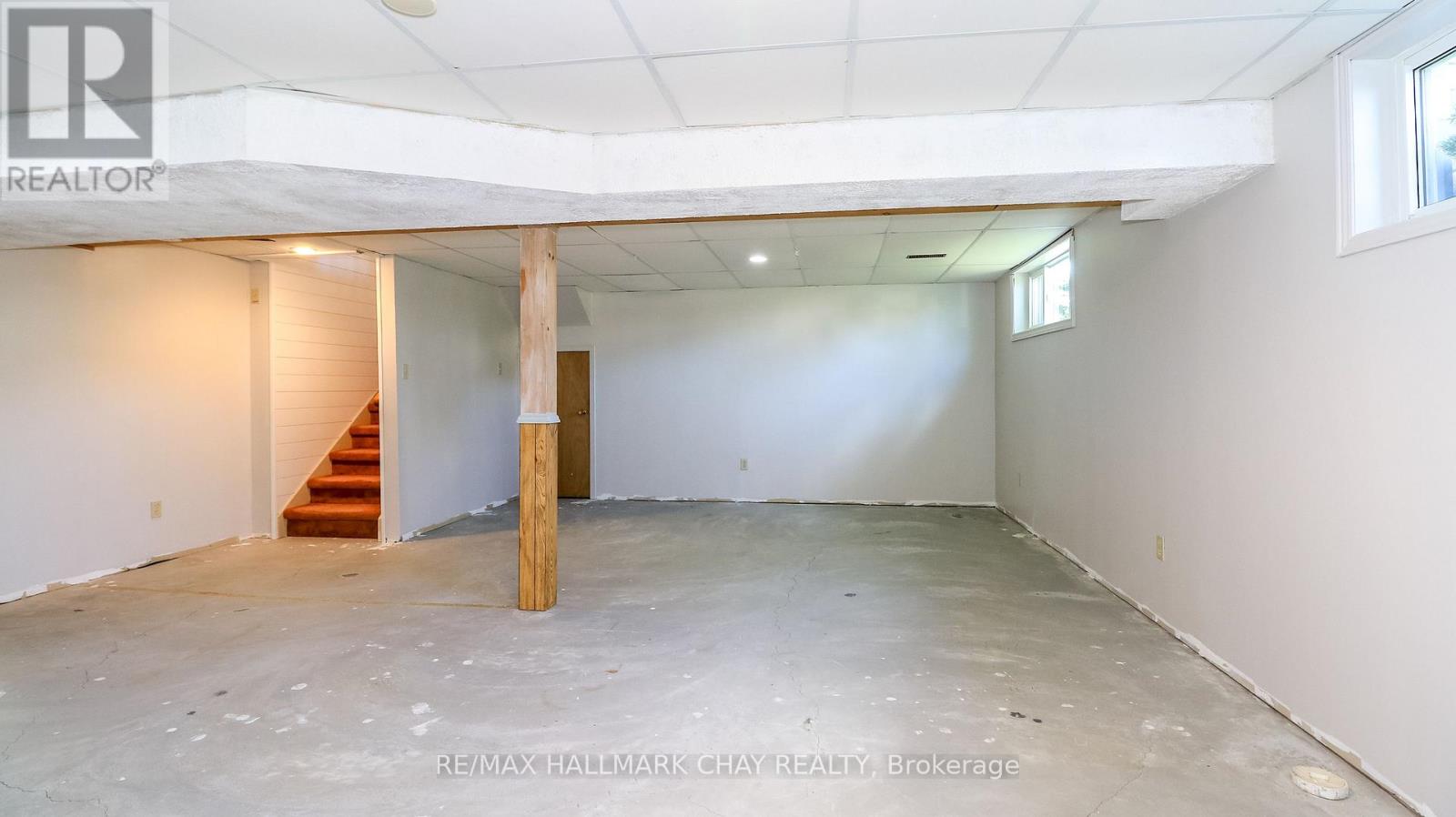 9 Bronte Crescent, Barrie, Ontario  L4N 5B8 - Photo 37 - S13875978
