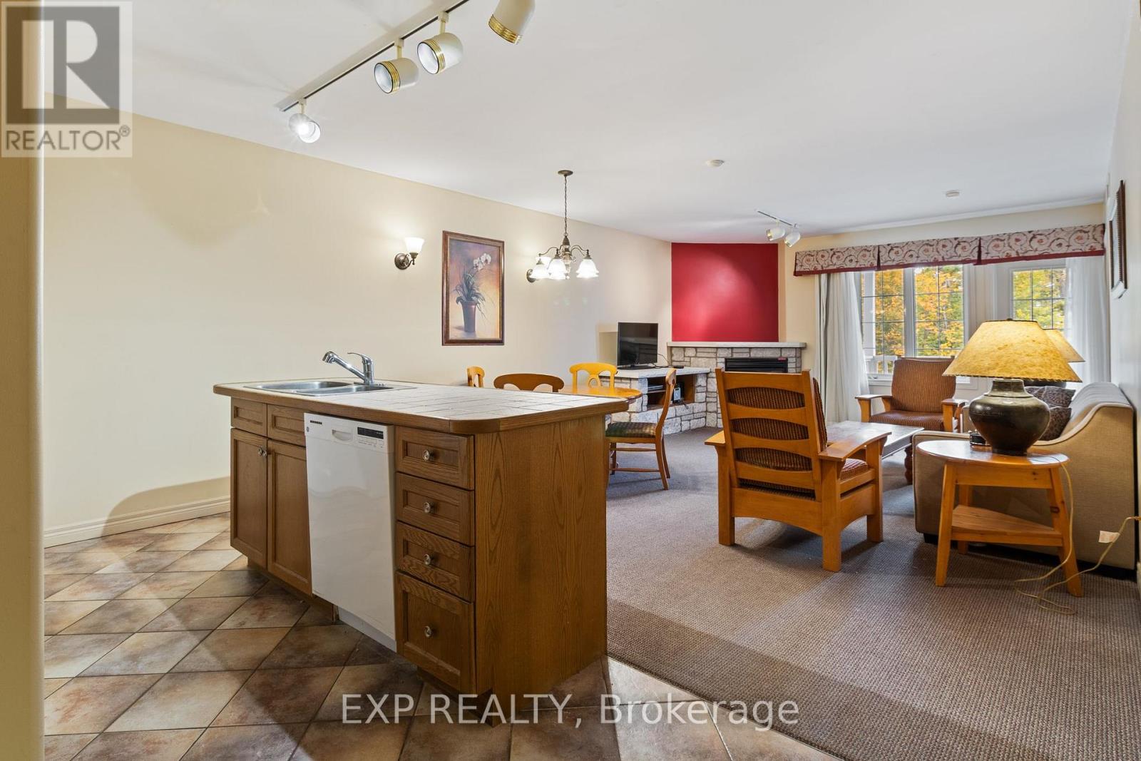 2328/2329 - 90 Highland Drive, Oro-Medonte, Ontario  L0L 2L0 - Photo 3 - S13876096