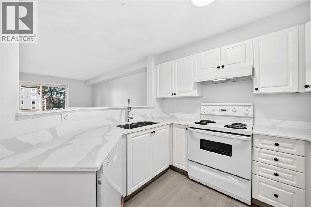 217, 2000 Somervale Court SW, Calgary, Alberta  T2Y 4J1 - Photo 10 - A2349803