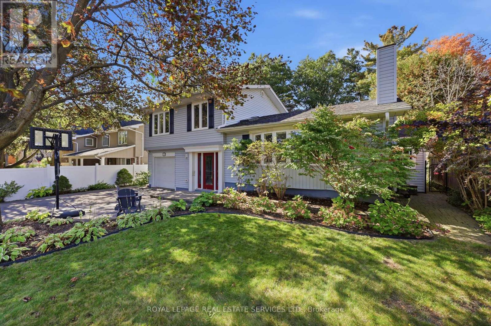 1320 Hillview Crescent, Oakville, Ontario  L6H 2C7 - Photo 39 - W13875986