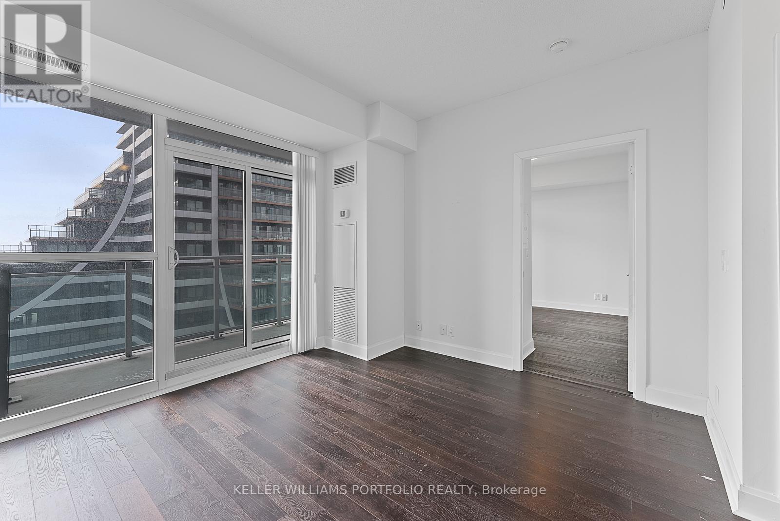 1011 - 33 Shore Breeze Drive, Toronto, Ontario  M8V 0G1 - Photo 10 - W13876058