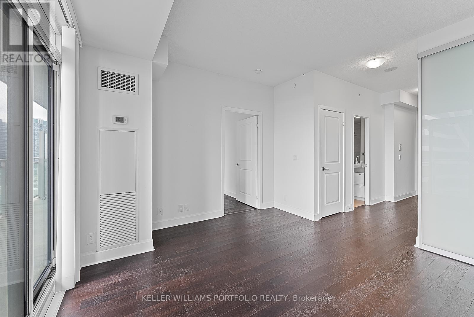 1011 - 33 Shore Breeze Drive, Toronto, Ontario  M8V 0G1 - Photo 11 - W13876058