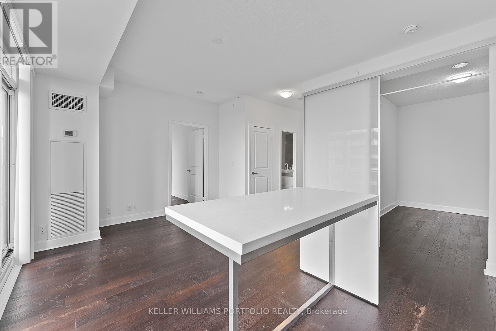 1011 - 33 Shore Breeze Drive, Toronto, Ontario  M8V 0G1 - Photo 12 - W13876058