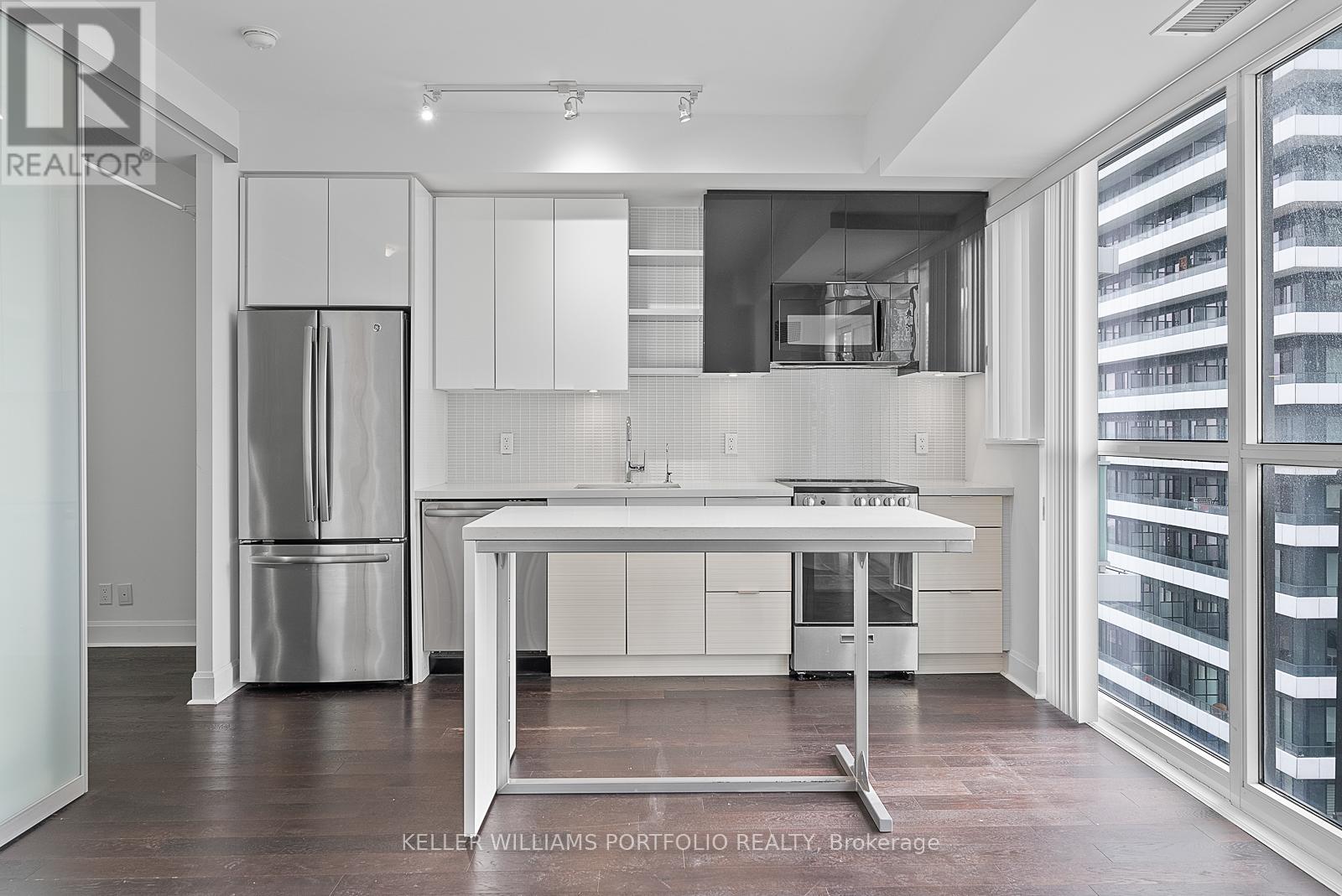 1011 - 33 Shore Breeze Drive, Toronto, Ontario  M8V 0G1 - Photo 7 - W13876058