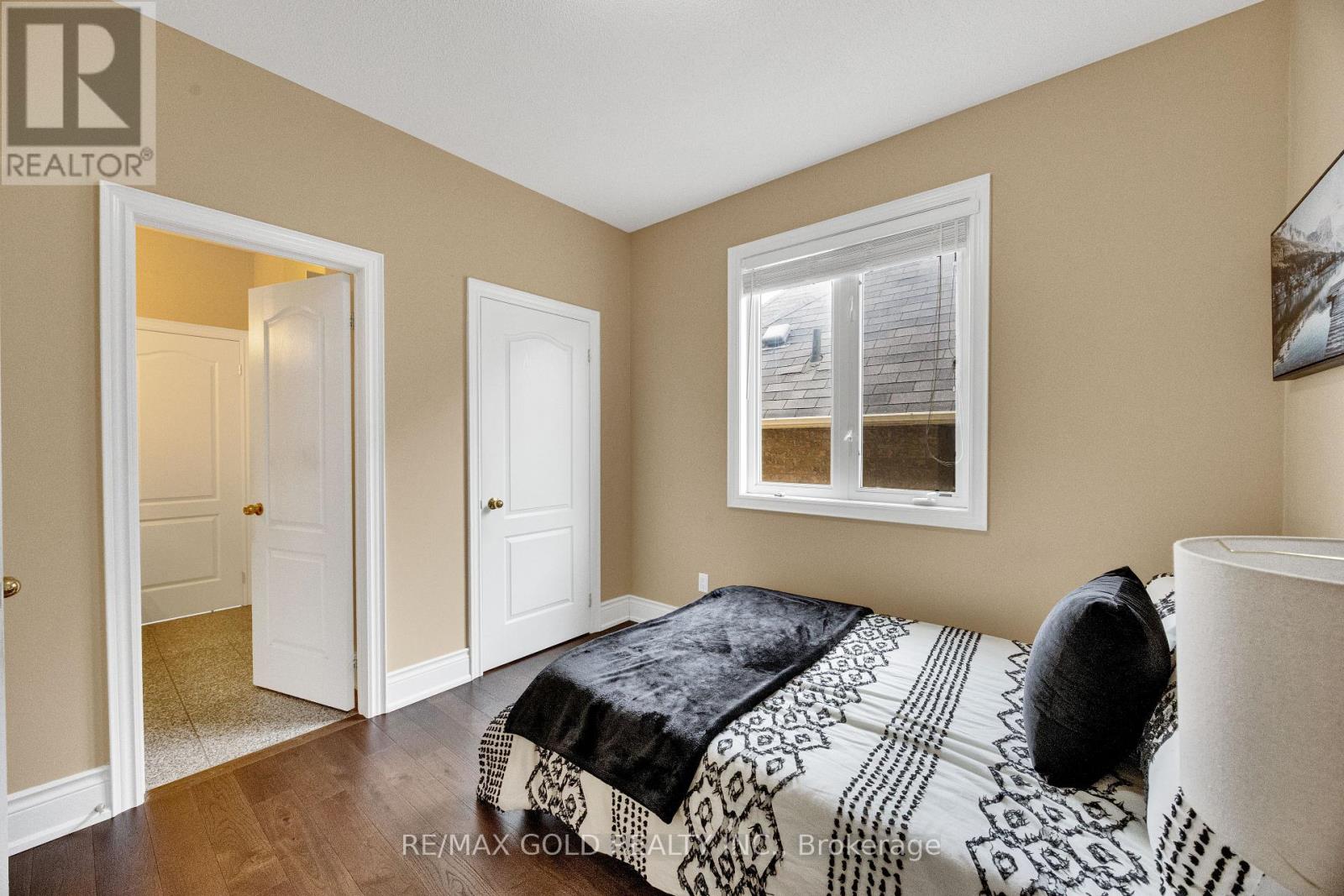 120 Watsonbrook Drive, Brampton, Ontario  L6R 0R4 - Photo 32 - W13876076