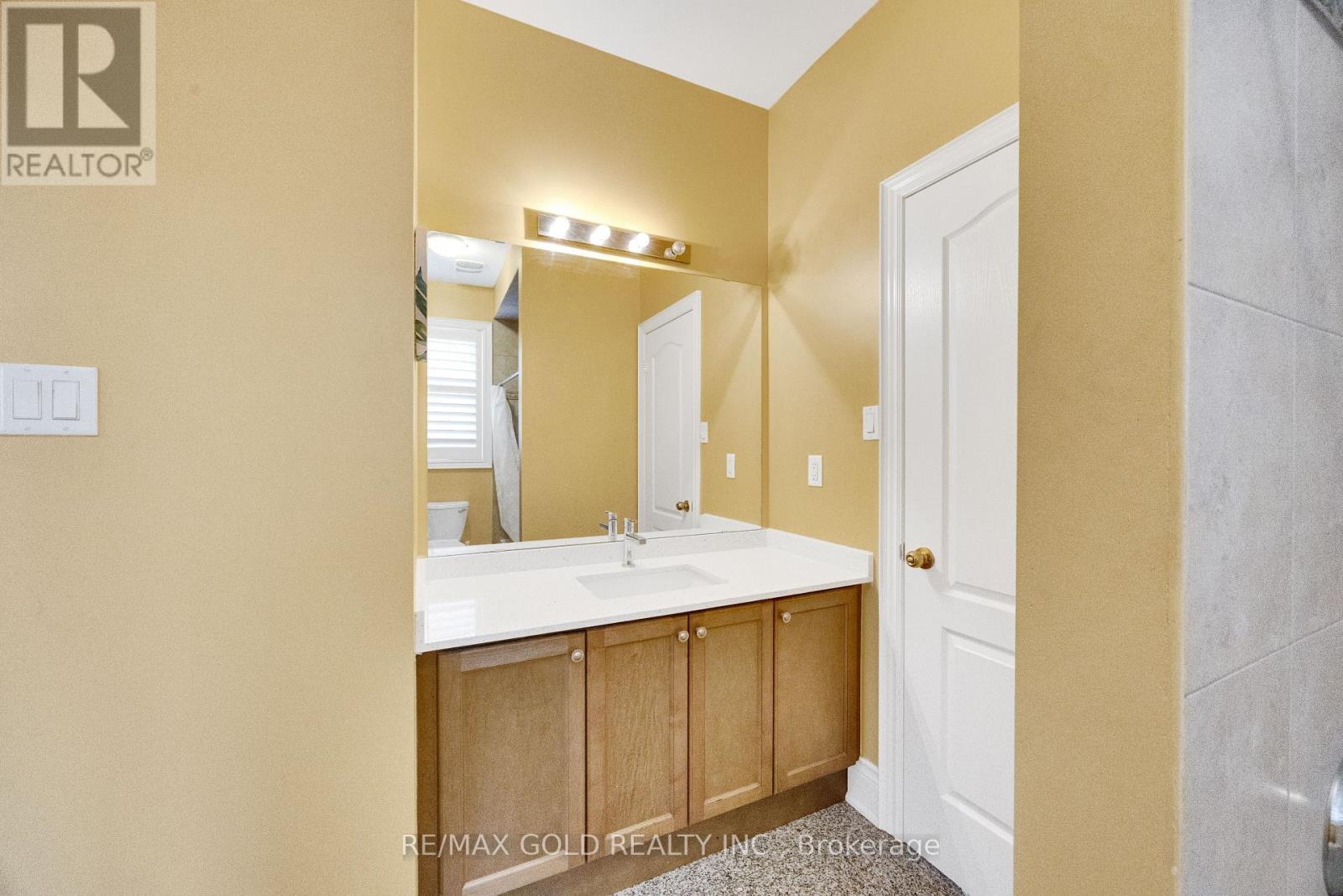 120 Watsonbrook Drive, Brampton, Ontario  L6R 0R4 - Photo 34 - W13876076