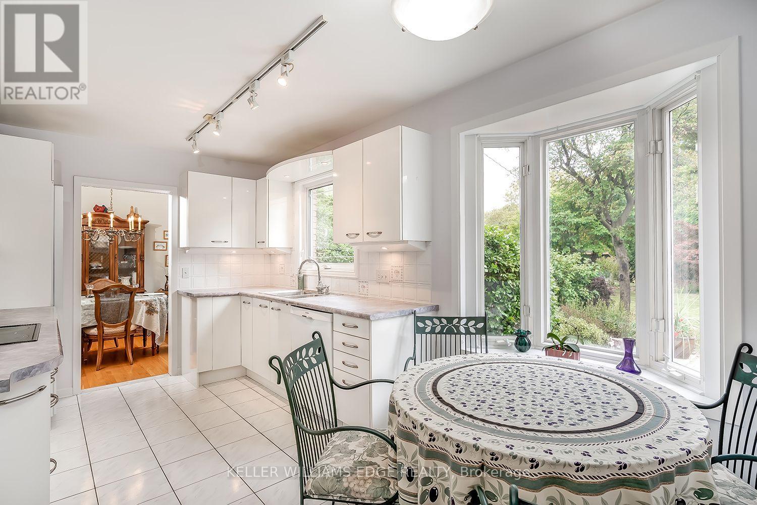 283 Belvenia Road, Burlington, Ontario  L7L 2G5 - Photo 22 - W13876100