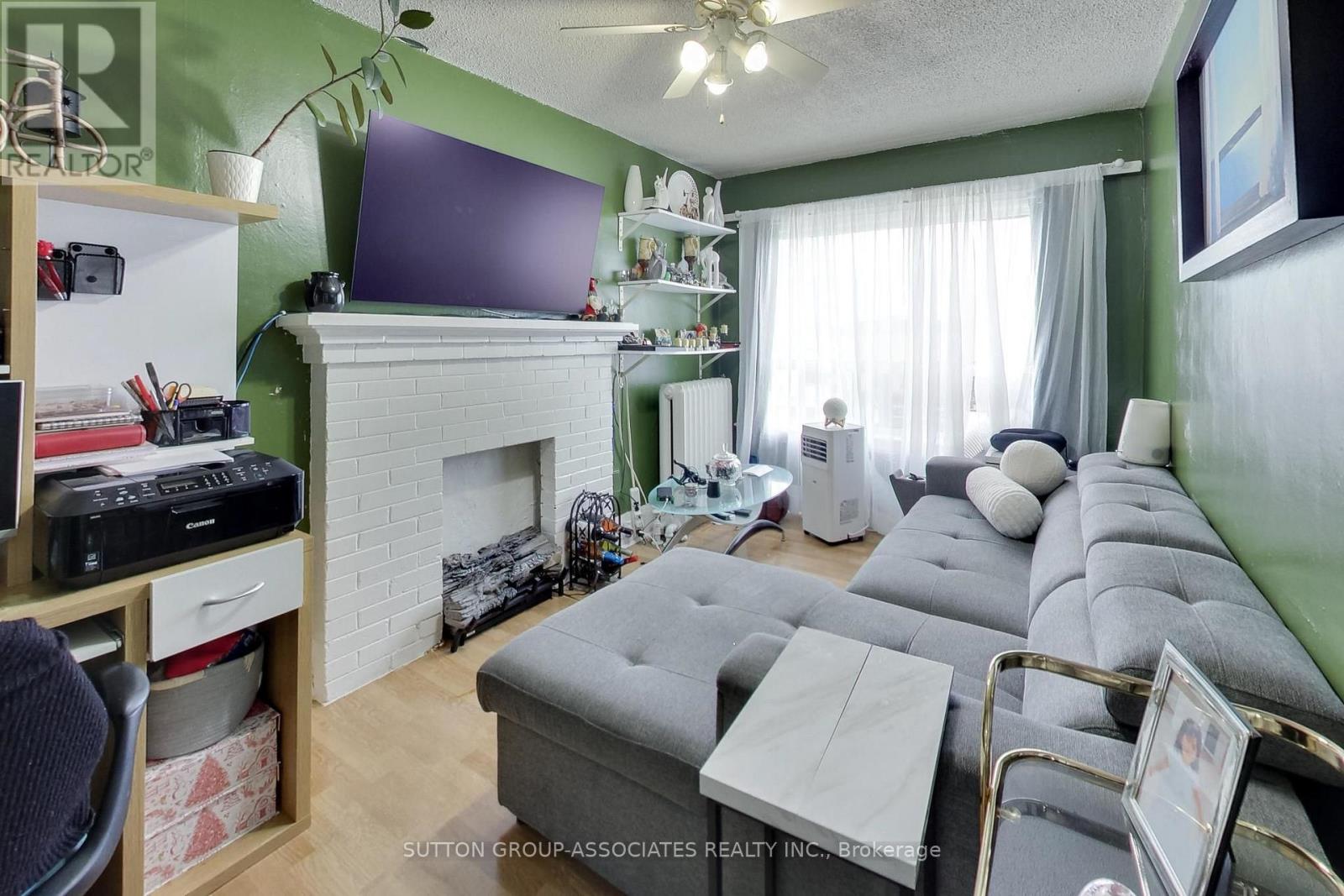 1181-1183 St Clair Avenue W, Toronto, Ontario  M6E 1B5 - Photo 19 - W13876108