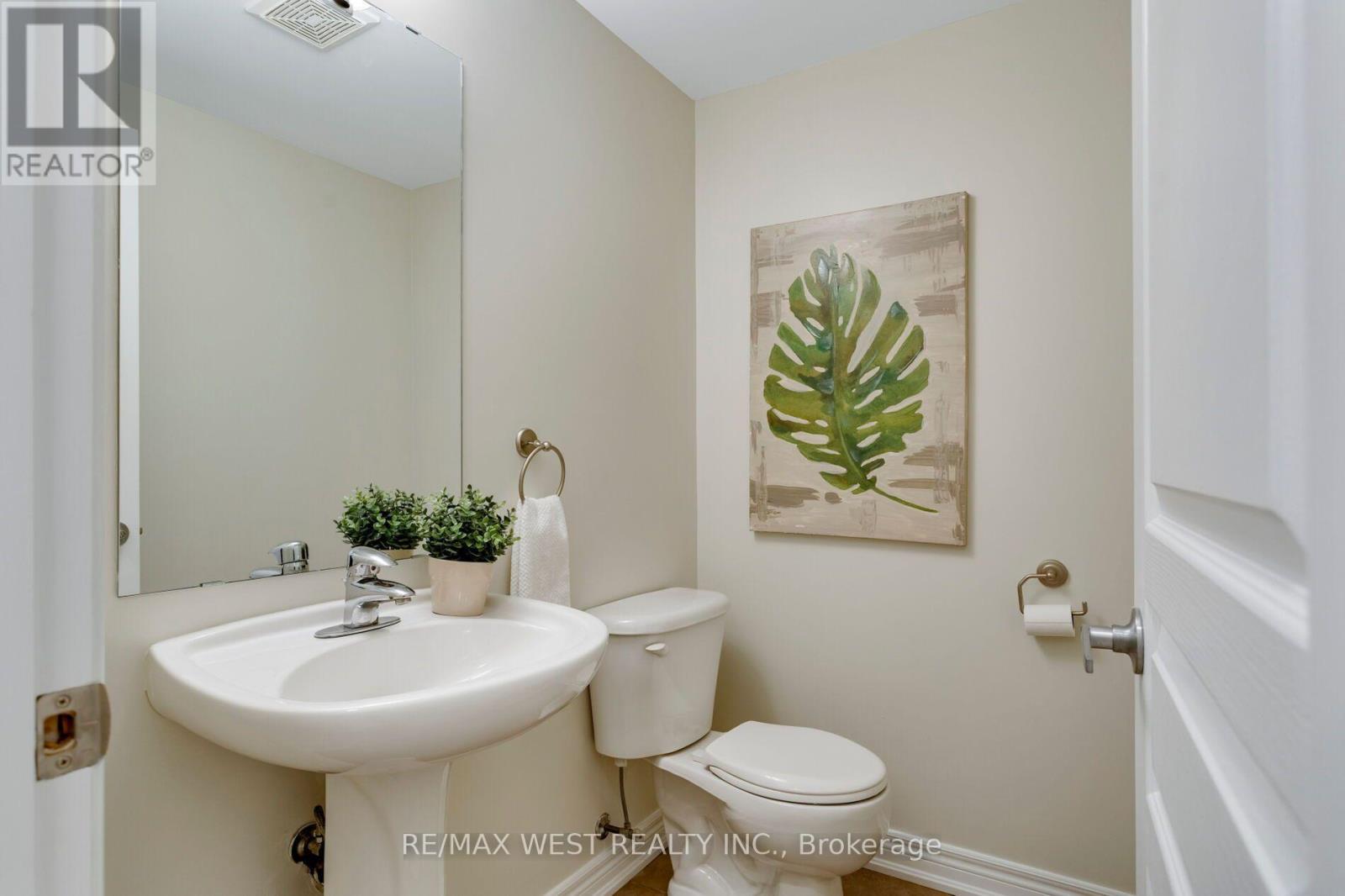 628 Bibby Common, Burlington, Ontario  L7L 0C6 - Photo 5 - W13876134