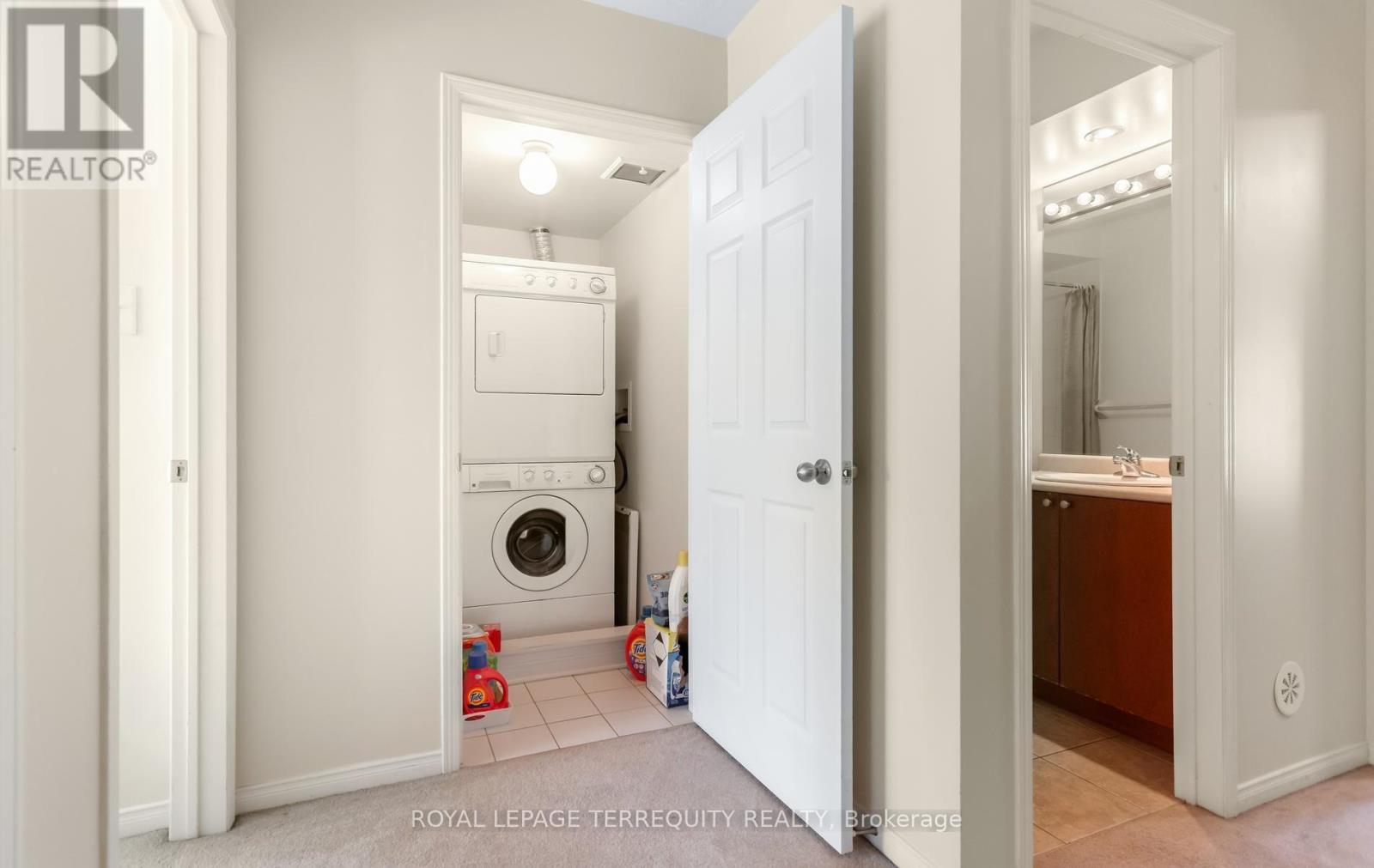 4 - 3025 Destination Drive, Mississauga, Ontario  L5M 0P3 - Photo 39 - W13876176