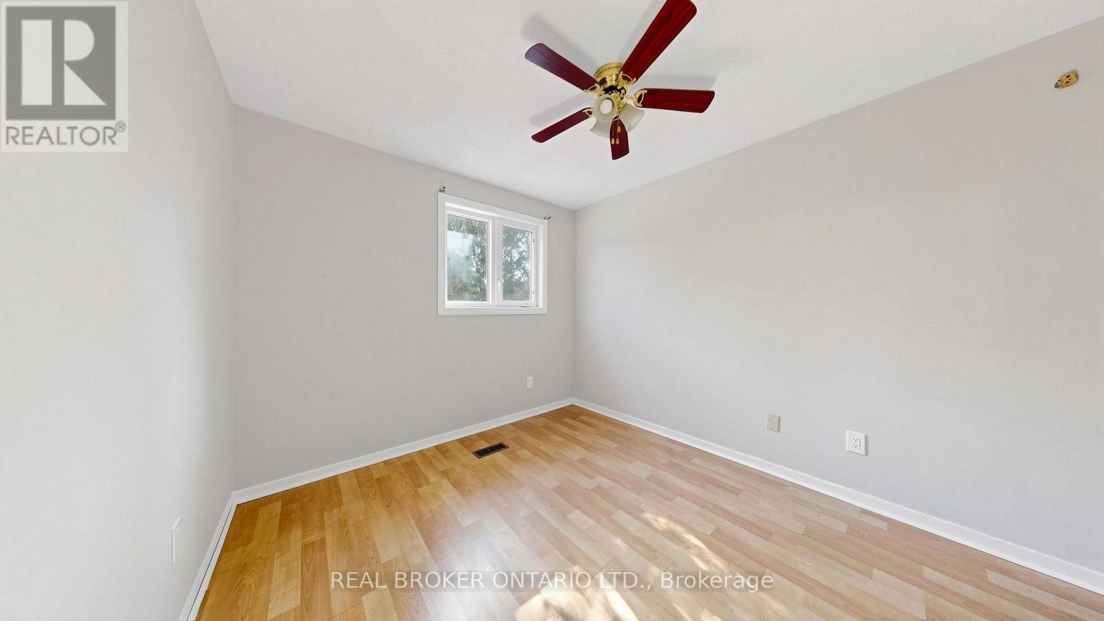 33 Fountainbridge Drive, Caledon, Ontario  L7E 1N5 - Photo 16 - W13876220