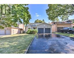 1906 STONEYBROOK COURT, Mississauga, Ontario