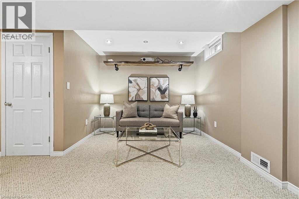 86 Springstead Avenue, Stoney Creek, Ontario  L8E 6E9 - Photo 27 - 40869692