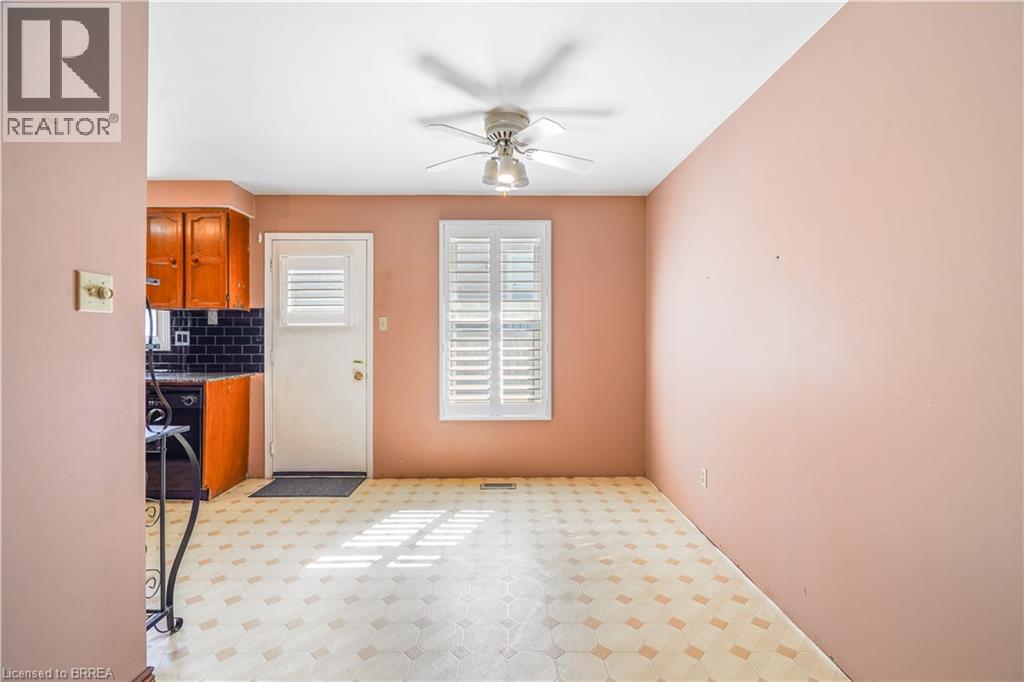 35 Ivanhoe Road, Brantford, Ontario  N3R 6V1 - Photo 12 - 40868927