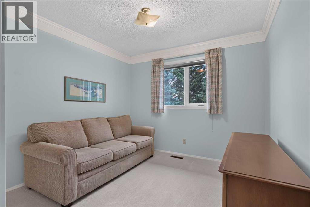 8516 Hawkford Gate NW, Calgary, Alberta  T3G 2Y4 - Photo 35 - A2346686