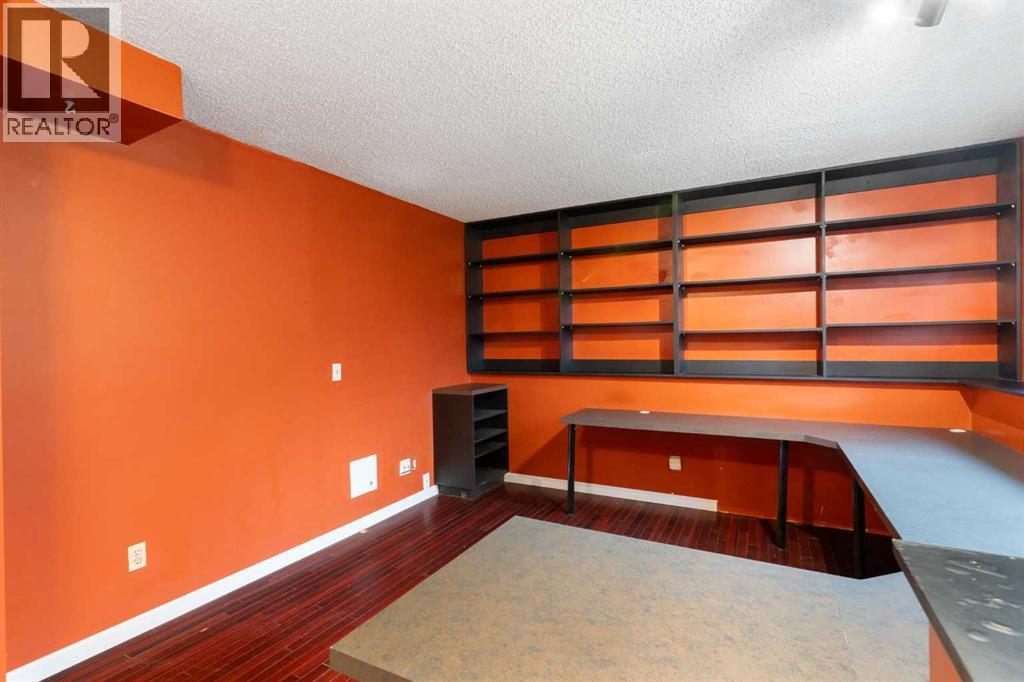 107 Bermuda Close NW, Calgary, Alberta  T3K 1G4 - Photo 28 - A2347471