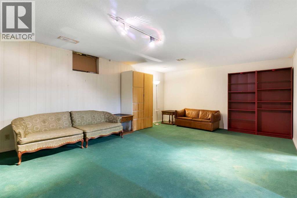 107 Bermuda Close NW, Calgary, Alberta  T3K 1G4 - Photo 32 - A2347471
