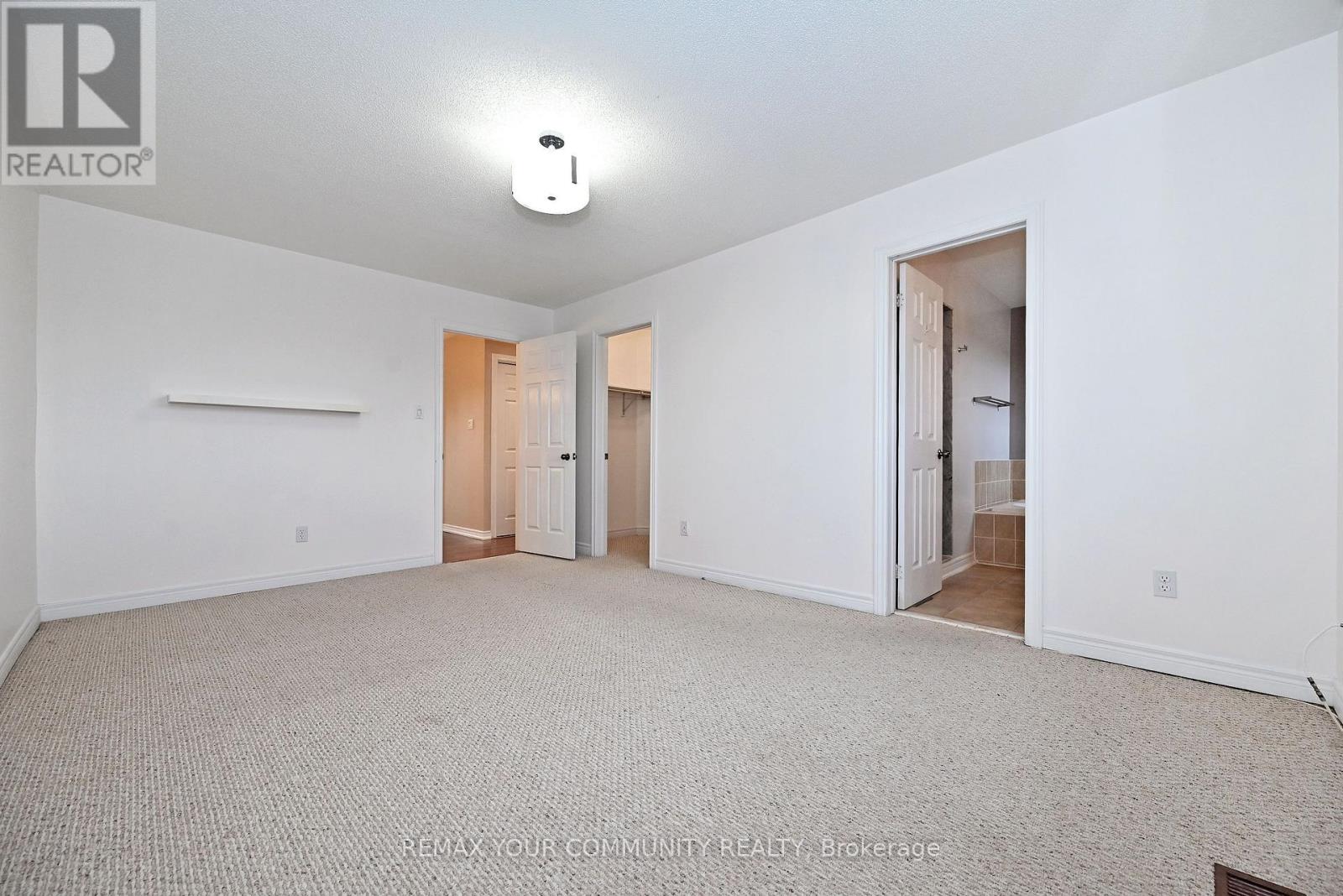 73 Laurendale Avenue, Georgina, Ontario  L4P 4G1 - Photo 35 - N13855034
