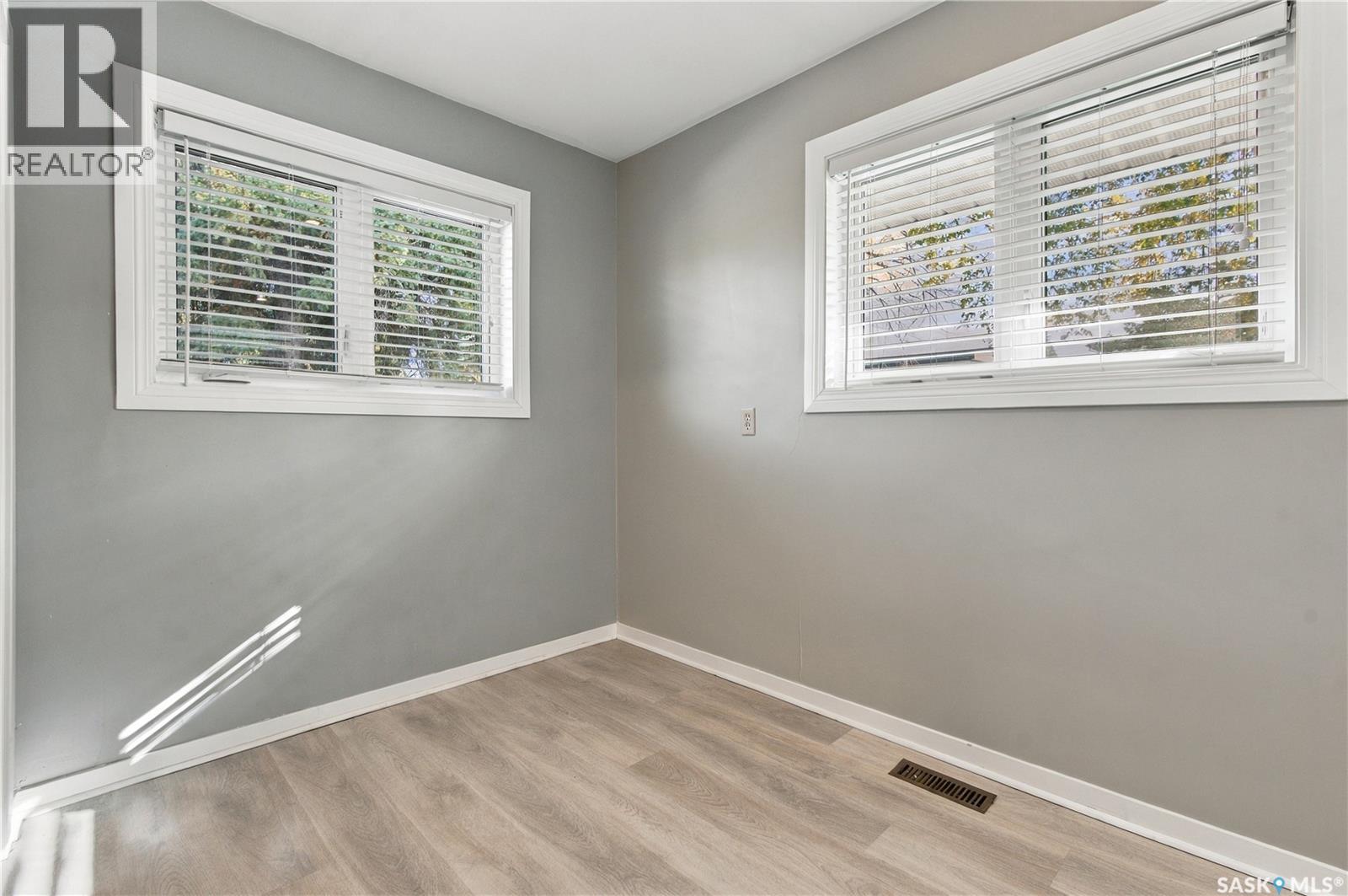 328 College Avenue E, Regina, Saskatchewan  S4N 0V8 - Photo 12 - SK050652