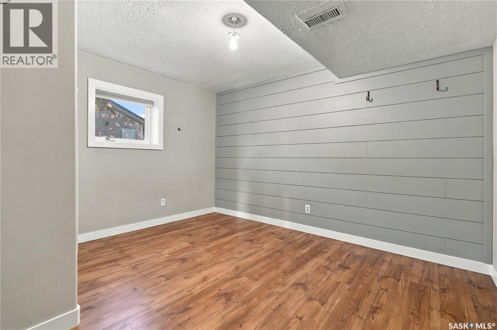 328 College Avenue E, Regina, Saskatchewan  S4N 0V8 - Photo 28 - SK050652