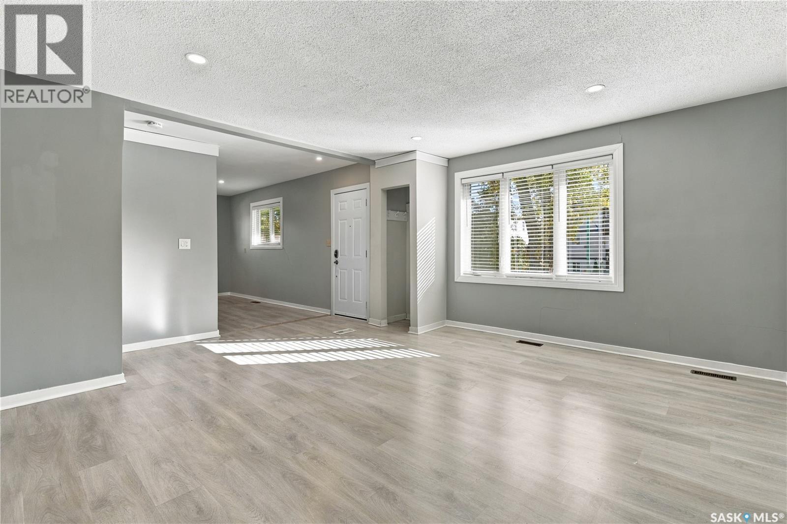 328 College Avenue E, Regina, Saskatchewan  S4N 0V8 - Photo 5 - SK050652