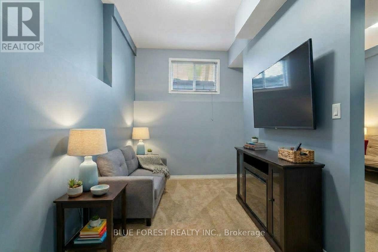 763 Redoak Place, London North, Ontario  N6H 5R8 - Photo 37 - X13876352