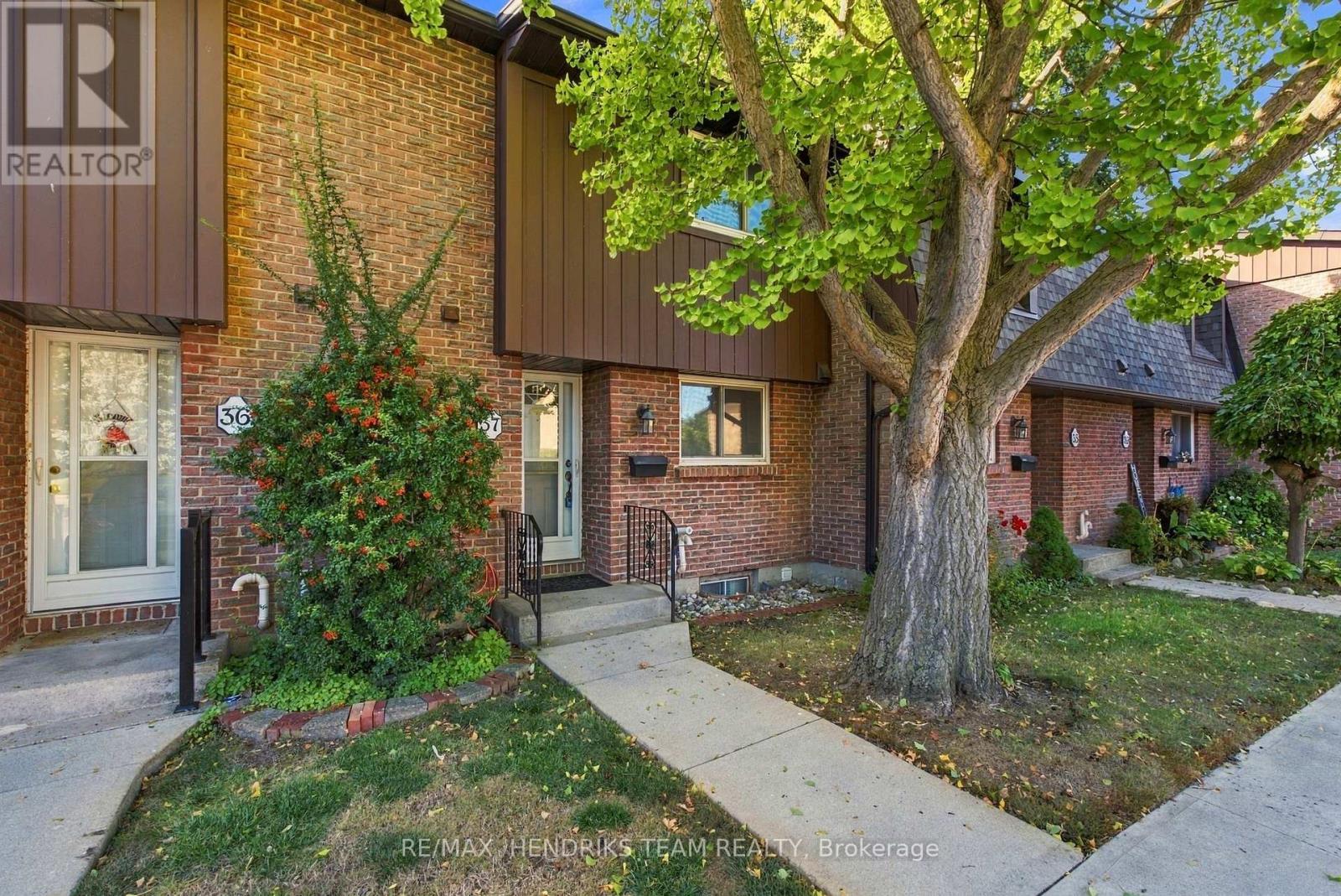 37 - 151 LINWELL ROAD, St. Catharines, Ontario