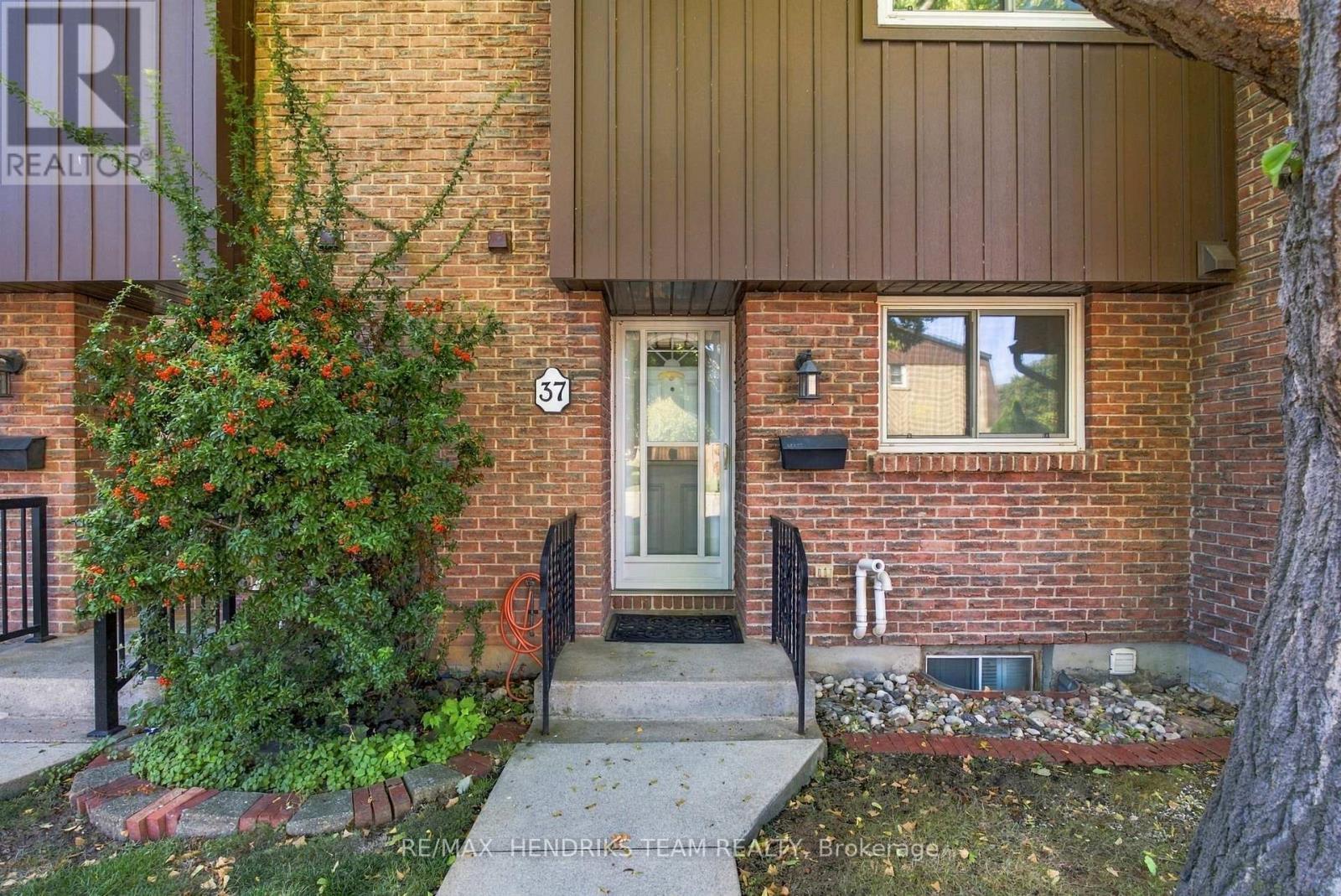 37 - 151 Linwell Road, St. Catharines, Ontario  L2N 6P3 - Photo 2 - X13863350