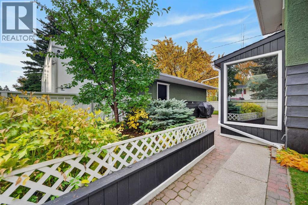 4124 19 Street NW, Calgary, Alberta  T2L 2B6 - Photo 35 - A2350833