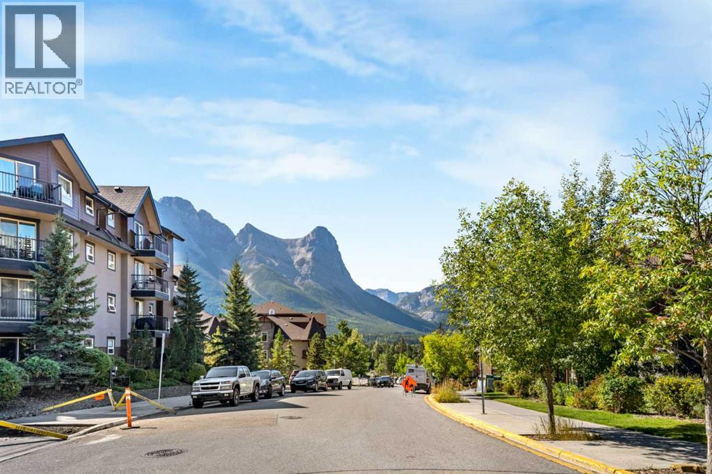117, 180 Kananaskis Way