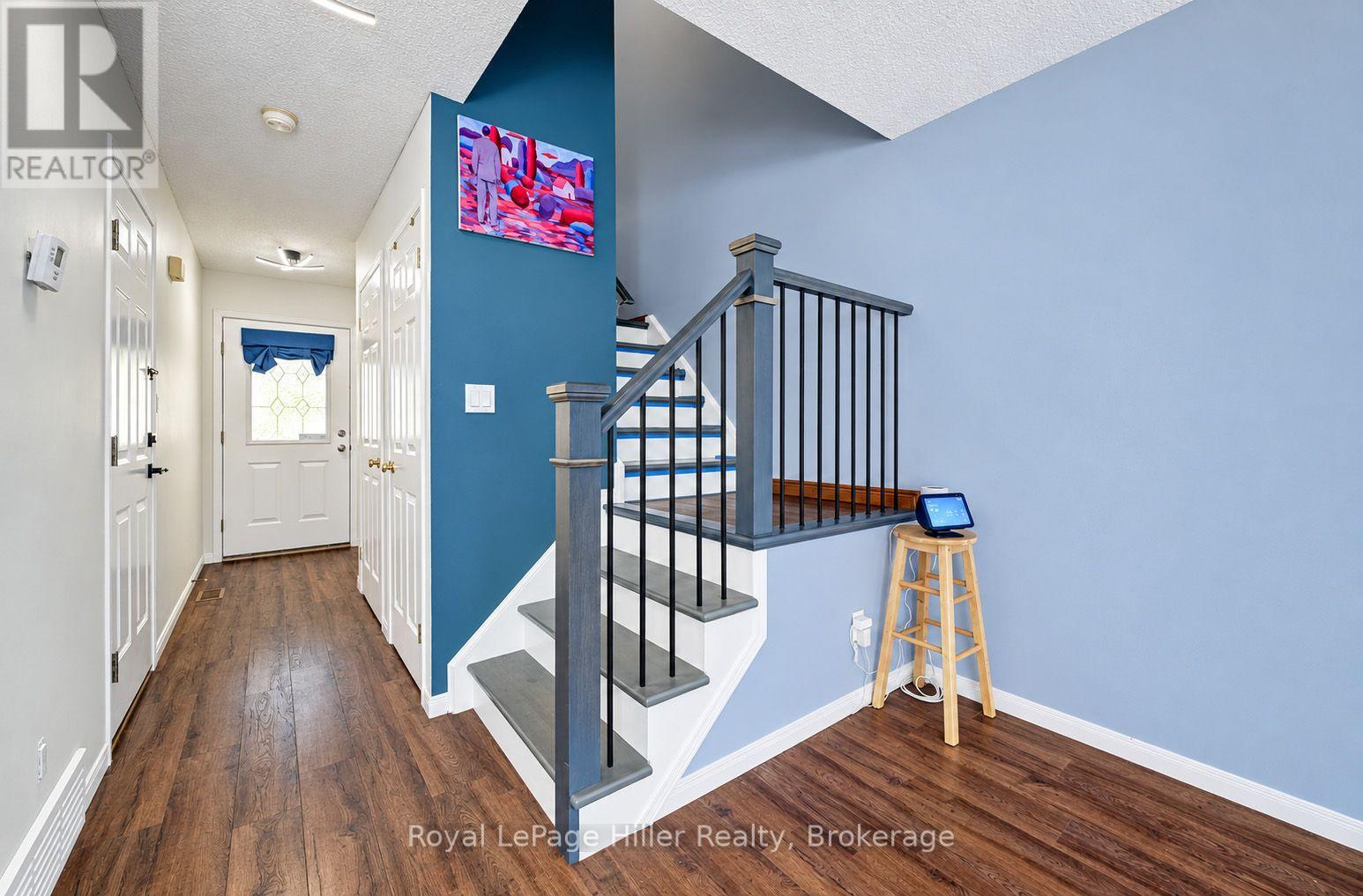 162 Athlone Crescent, Stratford, Ontario N4Z 1H9 - Photo 4 - X13876350